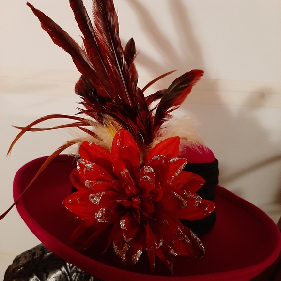 Refurbished Ladies wool hat - Picture 3 of 6